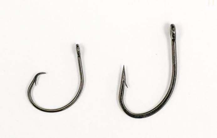 Circle or J-Hooks